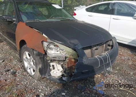 2005 Nissan Altima 2.5 S из США, поврежденный, VIN 1N4AL11D25C111065